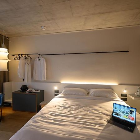 Hotel Giardino Verdi Riva del Garda Luaran gambar