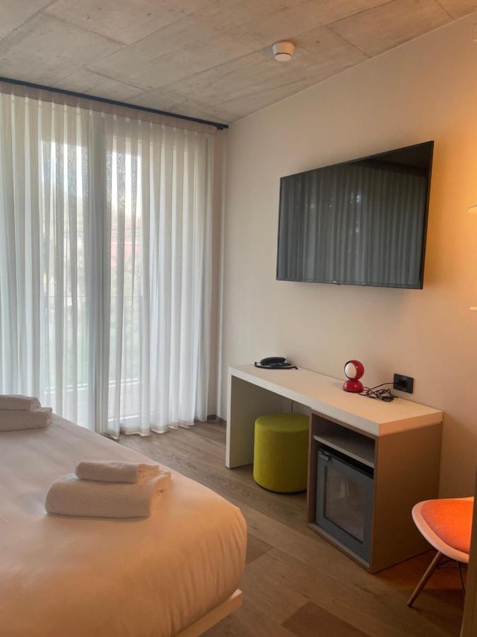 Hotel Giardino Verdi Riva del Garda Luaran gambar