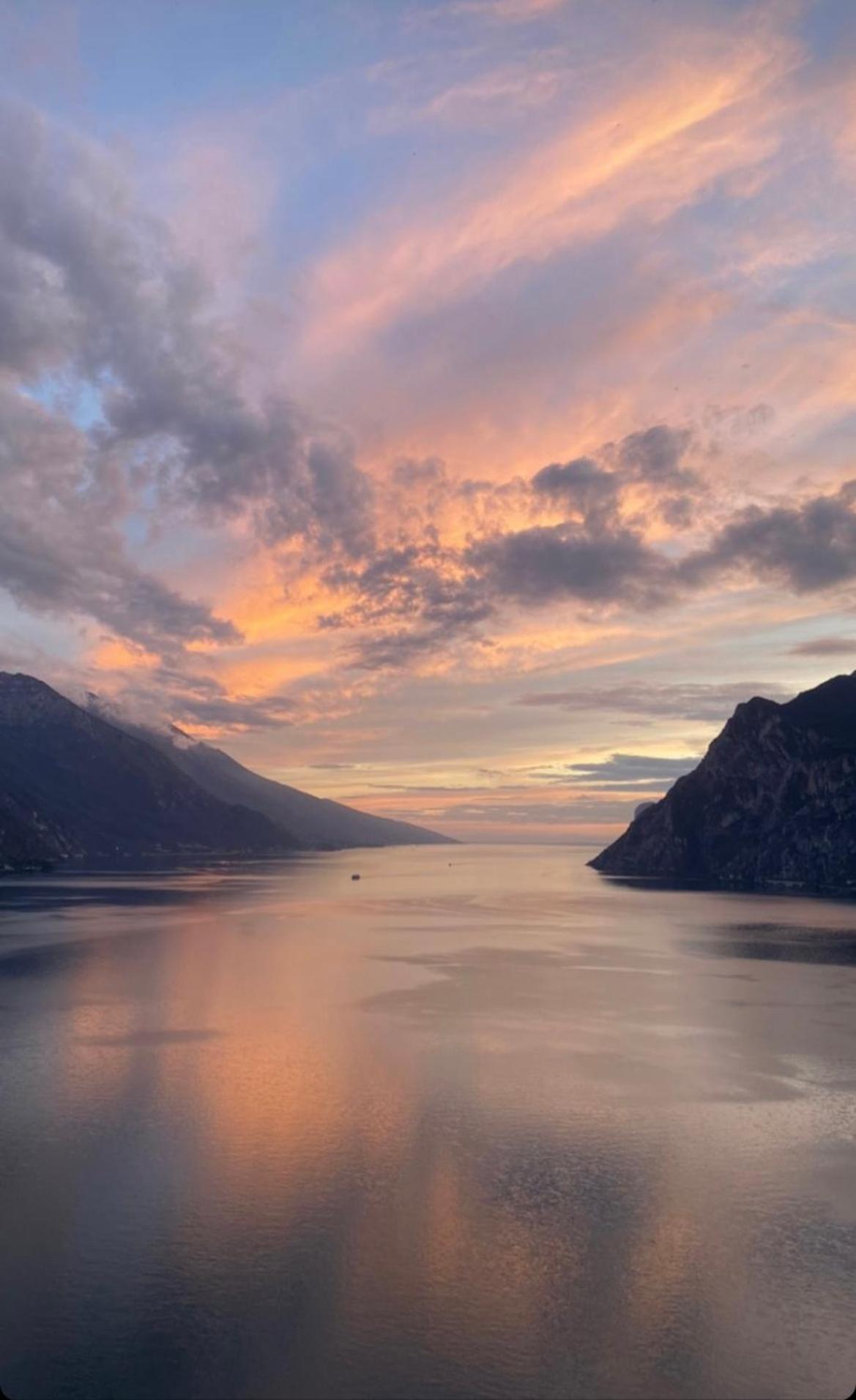 Hotel Giardino Verdi Riva del Garda Luaran gambar