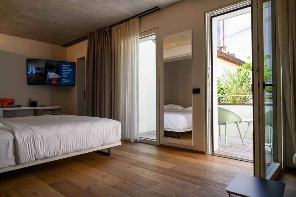 Hotel Giardino Verdi Riva del Garda Luaran gambar