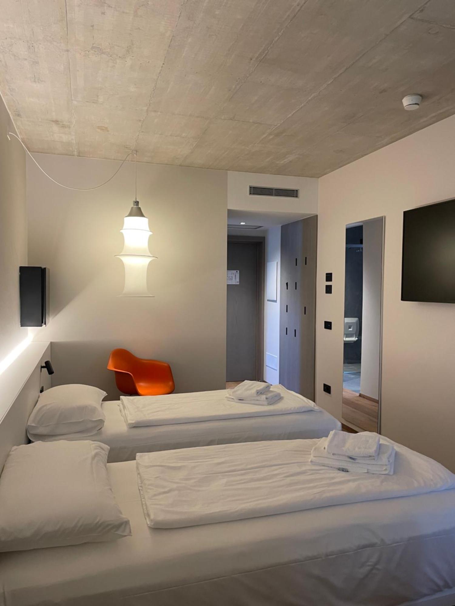 Hotel Giardino Verdi Riva del Garda Luaran gambar